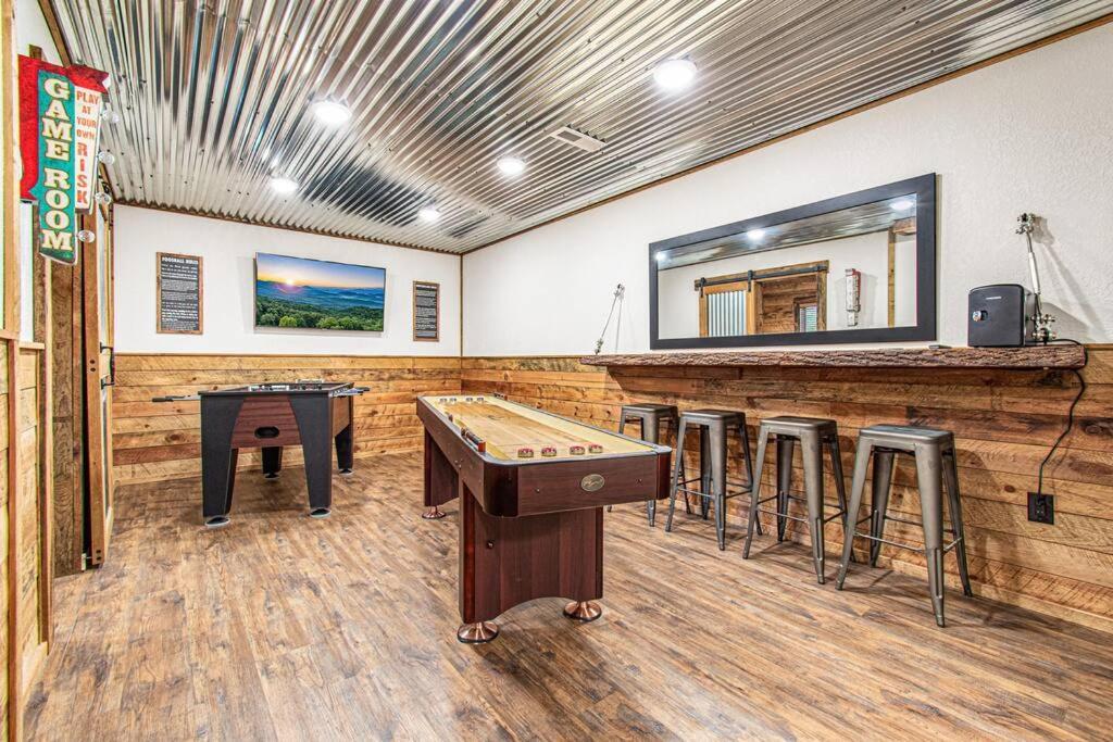 Cherry Log Summit Cabin By Bk Stays - Family Friendly - Playground - Game Room - Jacuzzi - Amazing Mountain Views Kültér fotó