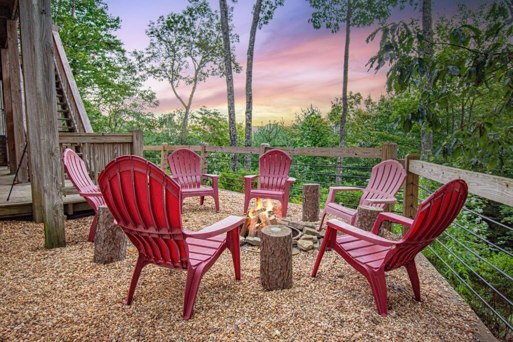 Cherry Log Summit Cabin By Bk Stays - Family Friendly - Playground - Game Room - Jacuzzi - Amazing Mountain Views Kültér fotó